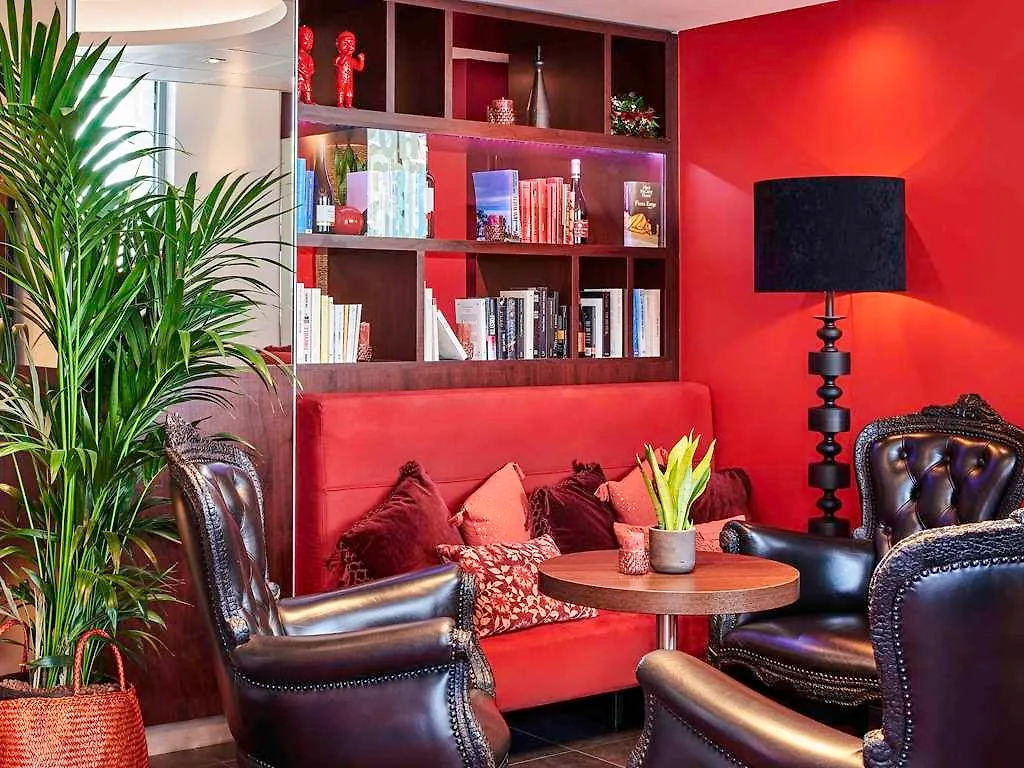 Mercure Paris Tour Eiffel Pont Mirabeau