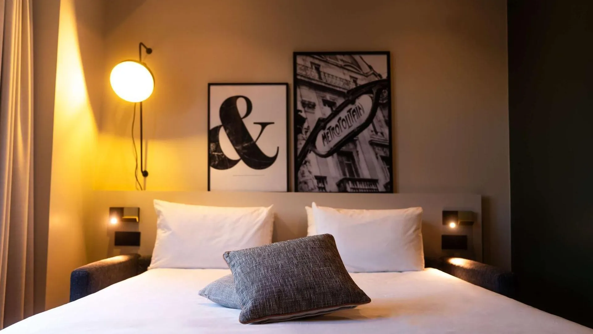 Mercure Paris Tour Eiffel Pont Mirabeau